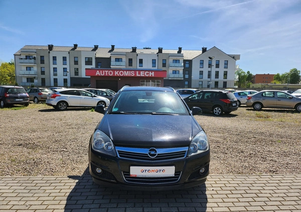 Opel Astra cena 18900 przebieg: 222929, rok produkcji 2010 z Piła małe 466